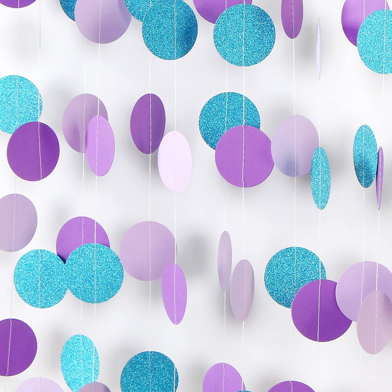 Dot Shape Streamers Banner