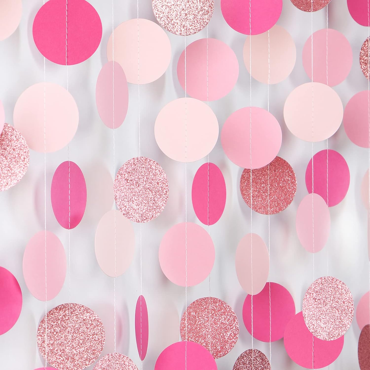 Dot Shape Streamers Banner